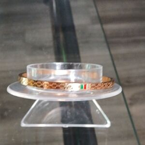 Elegant Sstainless Steel Rose Gold Bangle Bracelet